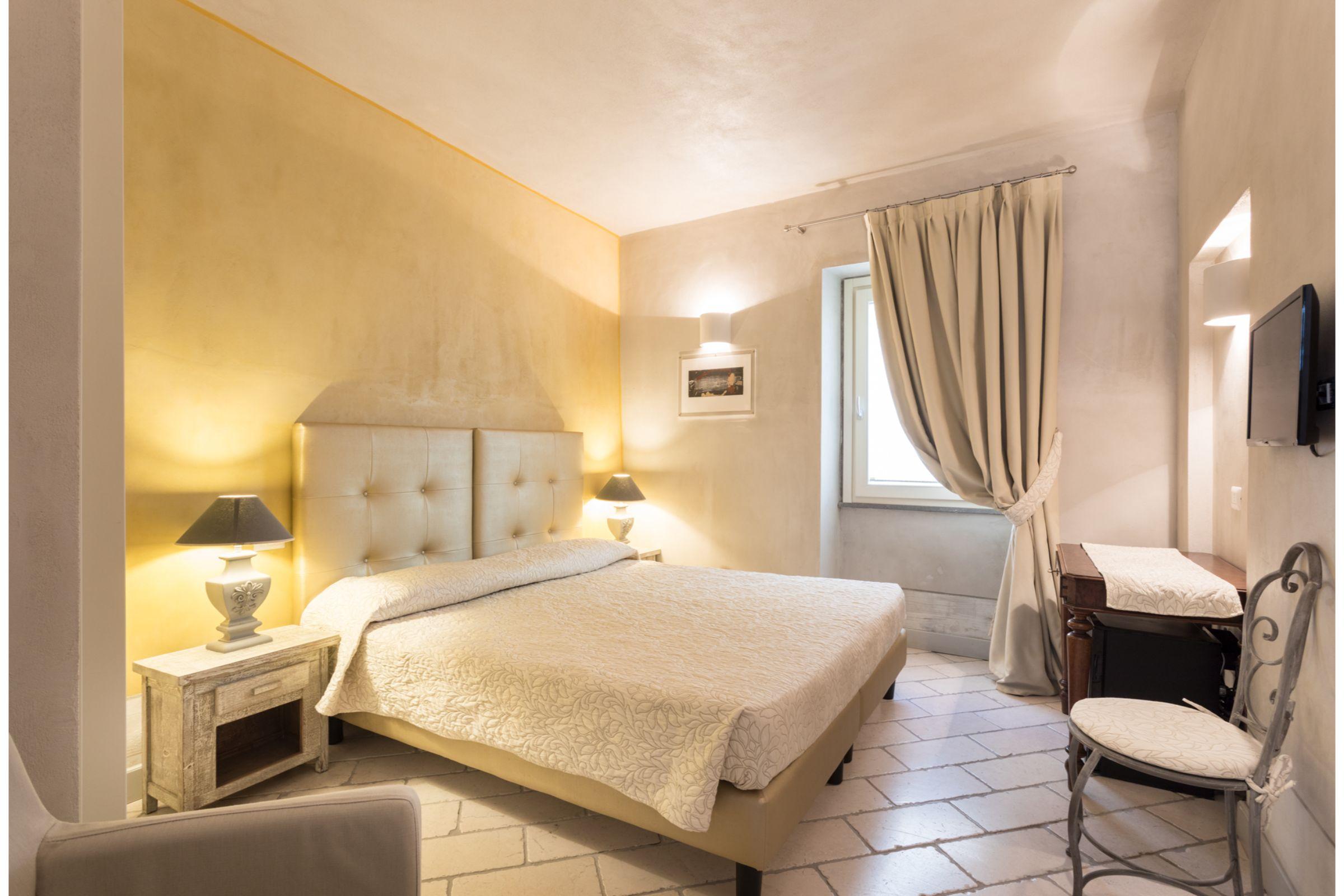 Il Cortiletto Hotel Maison トレズヌラーゲス エクステリア 写真