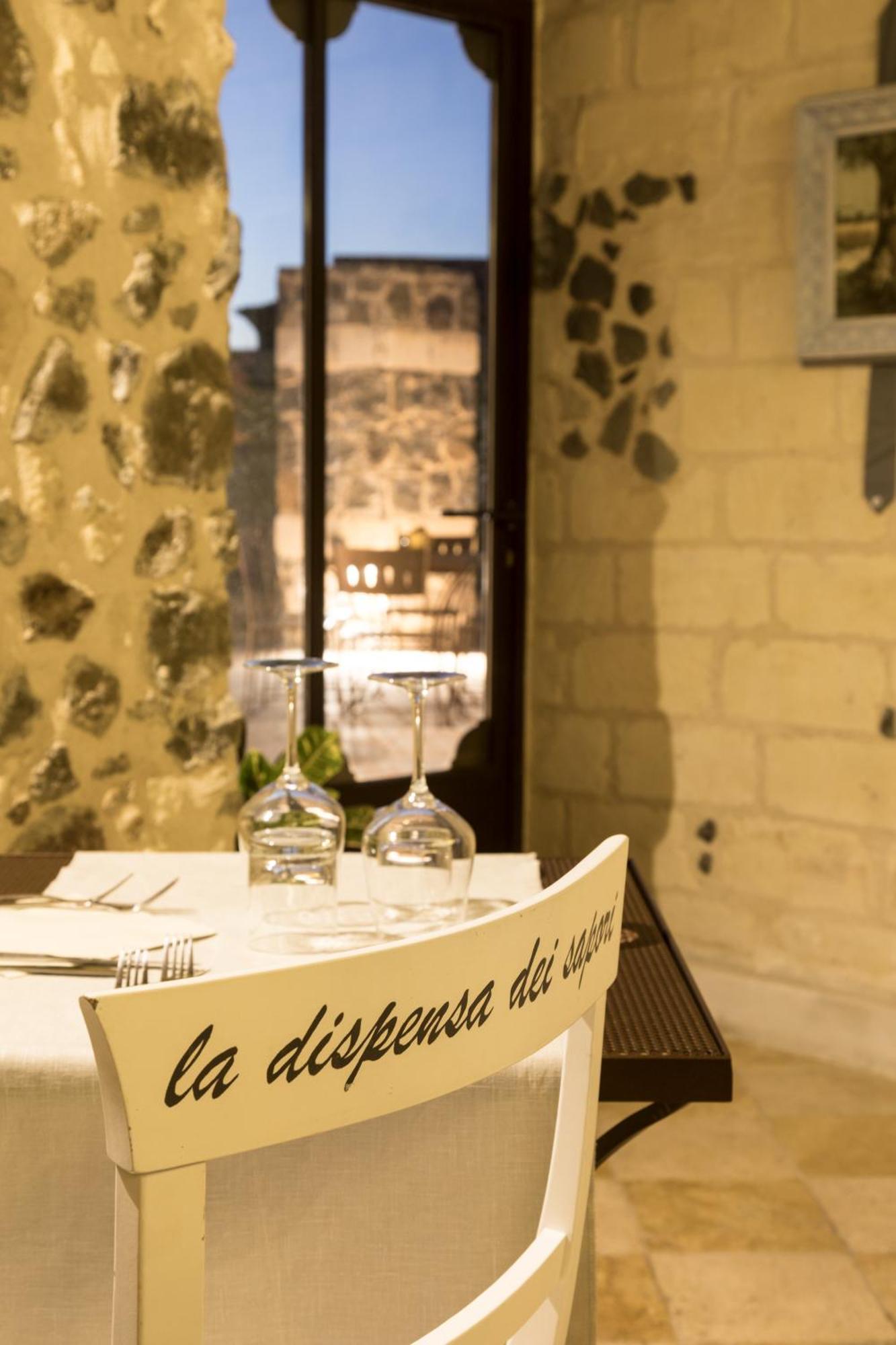 Il Cortiletto Hotel Maison トレズヌラーゲス エクステリア 写真