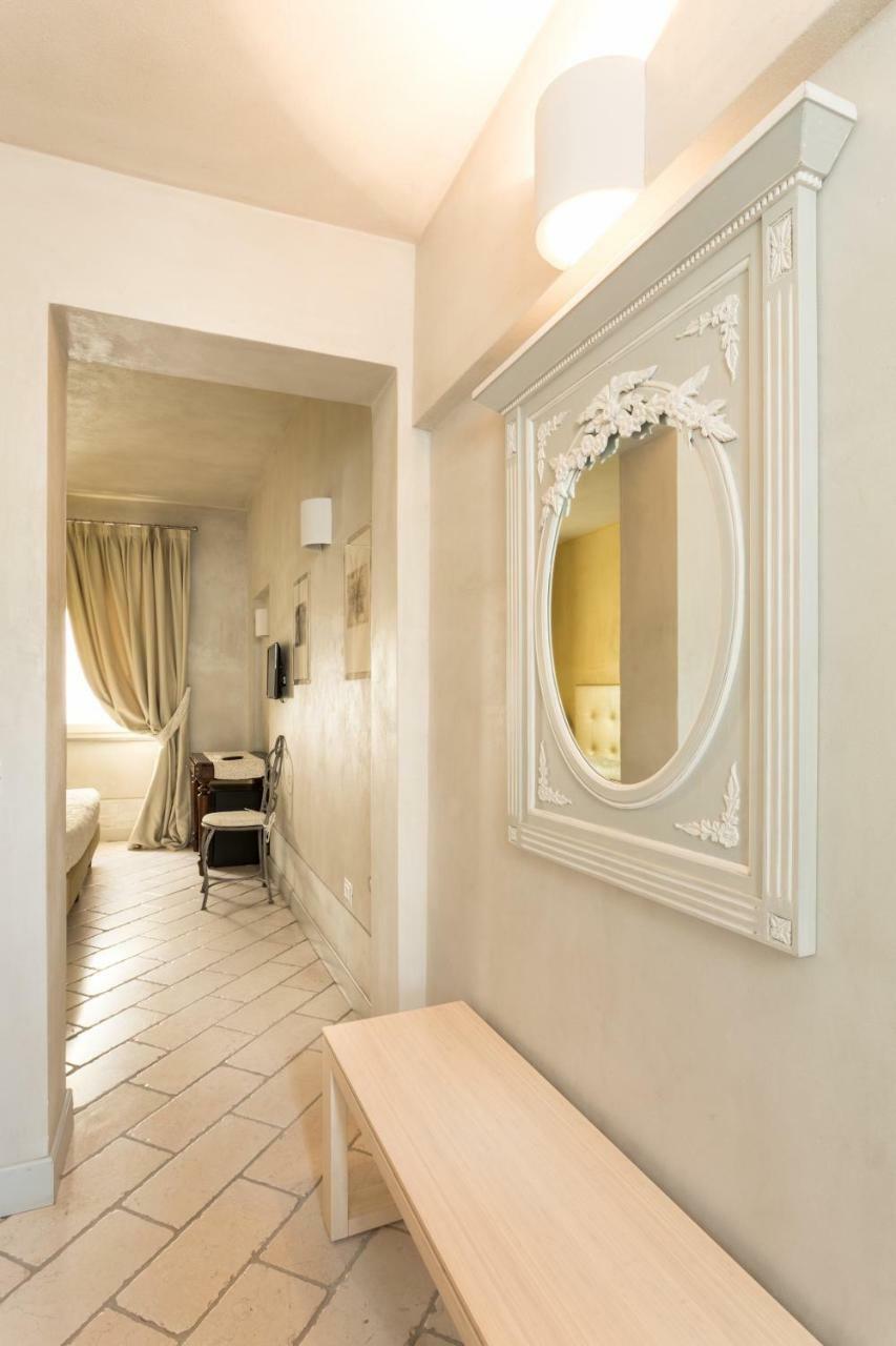 Il Cortiletto Hotel Maison トレズヌラーゲス エクステリア 写真